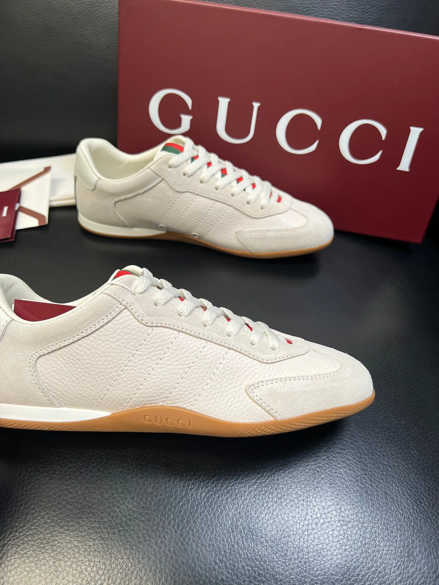 Men's Men's Shoes 💰440 [New Style] 🎍🎍Gucci - New Men's Shoes GUCCI [Lightning] The latest shoes are shipped. Original quality, fashionable, special material, sheepskin lining, brand new packaging. The foot feels super comfortable and the workmanship is impeccable. Size: 38-44 (45 can be customized